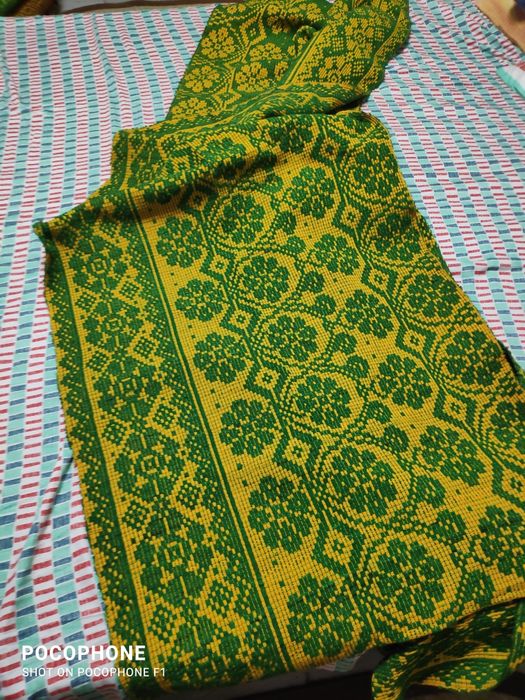 Coverturi din lână ,tradiționale, țesute manual