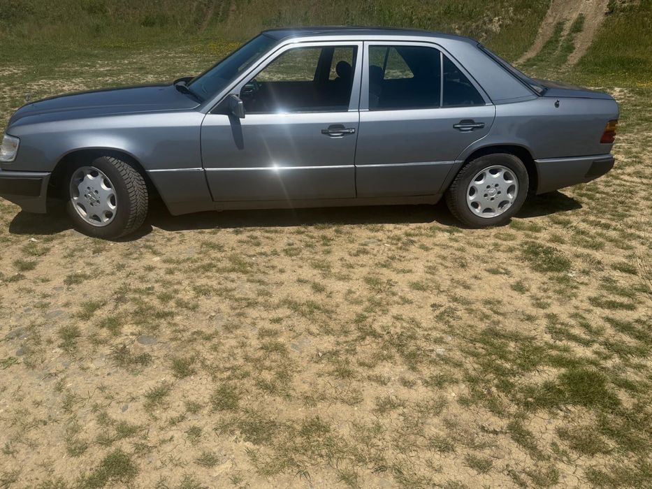 Vând Mercedes W124