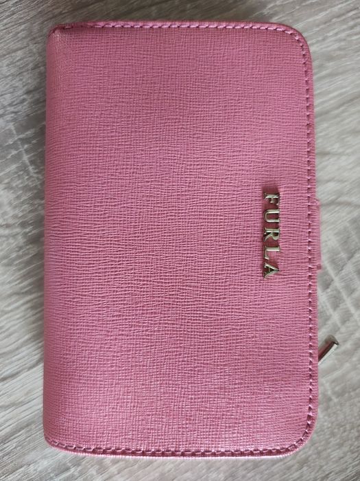 Дамски кожен портфейл Furla Babylon M