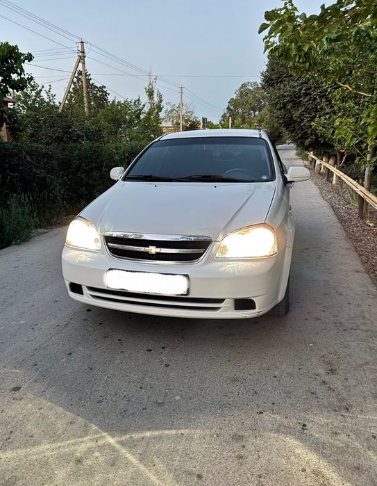 Lacetti 1.8 2010