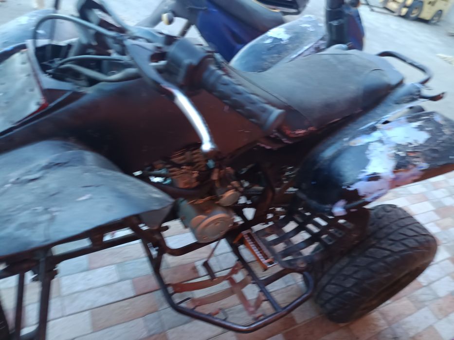 Vând atv bashan 200cc