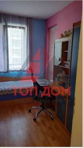 Дава се под наем Тристаен апартамент в Варна, Автогара - 65 кв.м за 484.5 € - Снимка #1