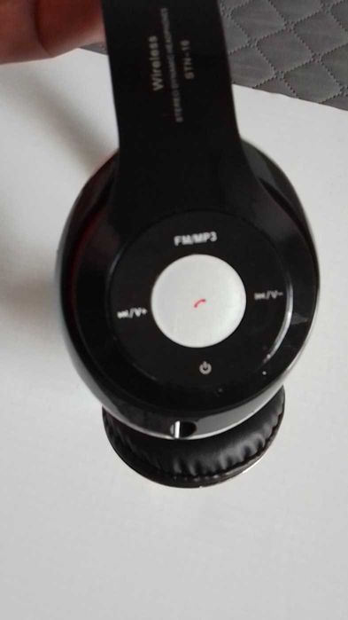 Слушалки -Слушалки