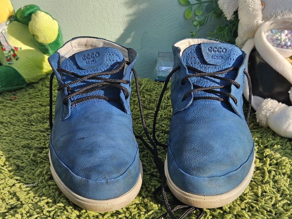 Ecco обувки от кожа в синьо N39