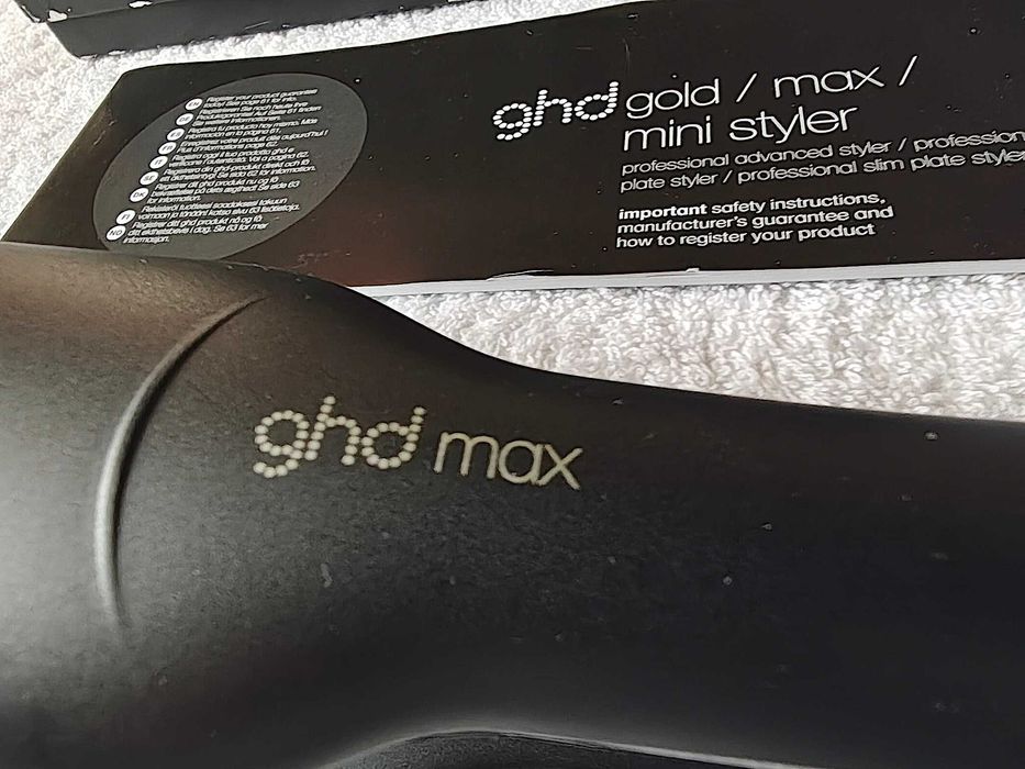 Placa profesionala pentru indreptat parul GHD Gold  MAX