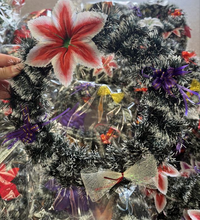 Coronițe şi decorațiuni Crăciun