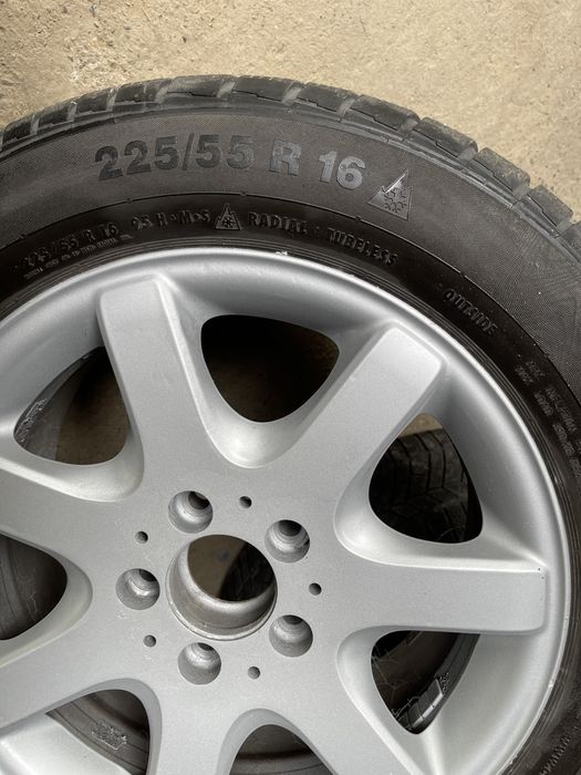 Vand set jante Mercedes cu tot cu cauciucuri 225/55 R16