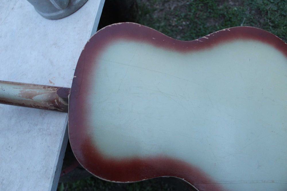 Акустична китара Кремона