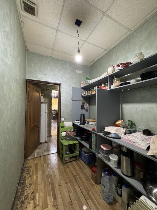 Срочно. Свое нежилое помещение. Вдоль дороги Амир Темур. Шахристан.