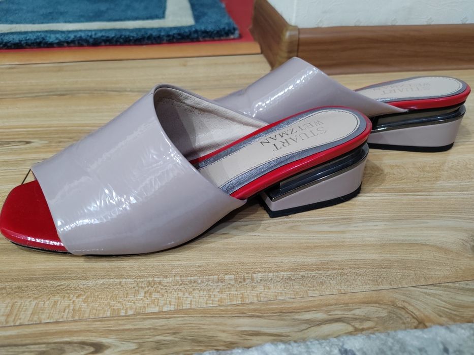 Продам женские туфли