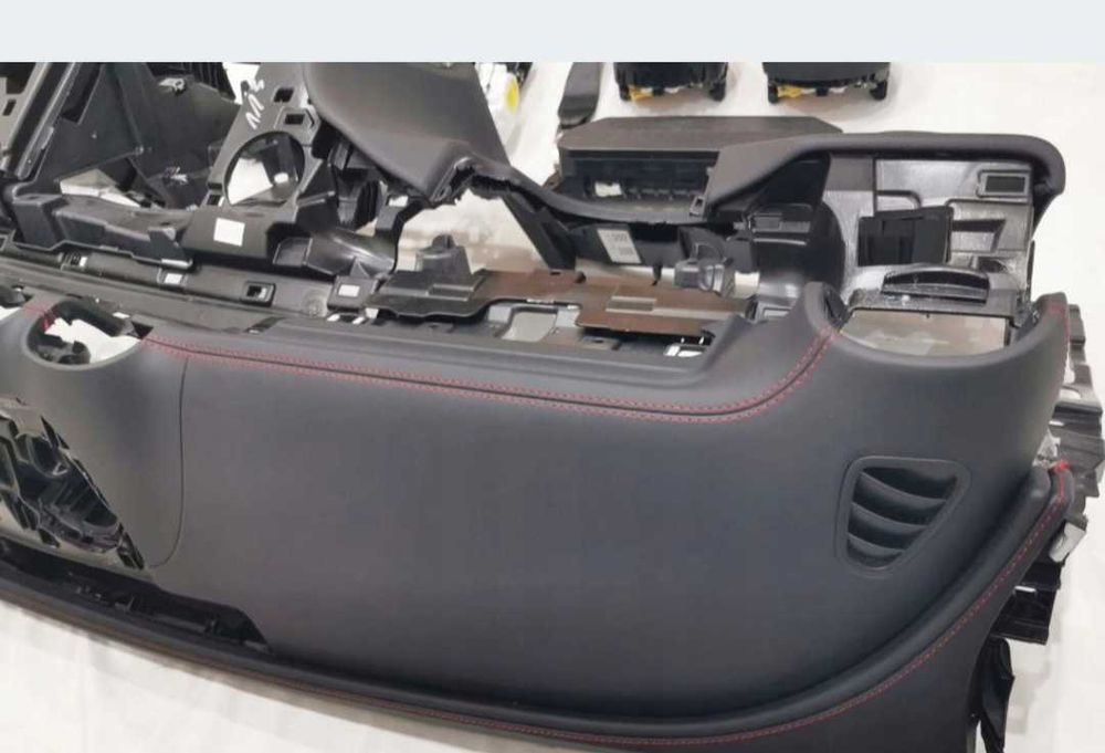 Арматурно табло ,airbag ,колани