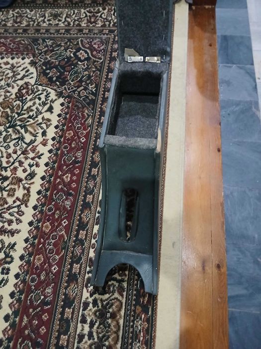 Продается чехол и полик видеорегистратор новый