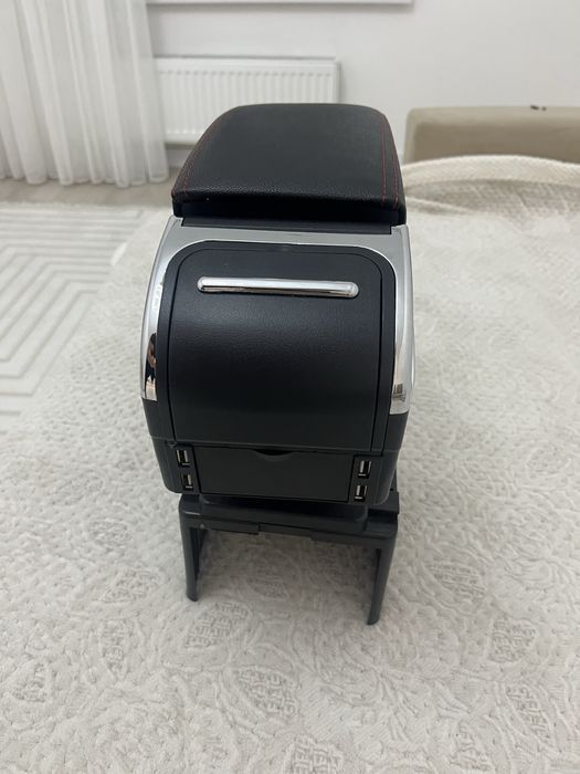 Подлокотник б/у продам