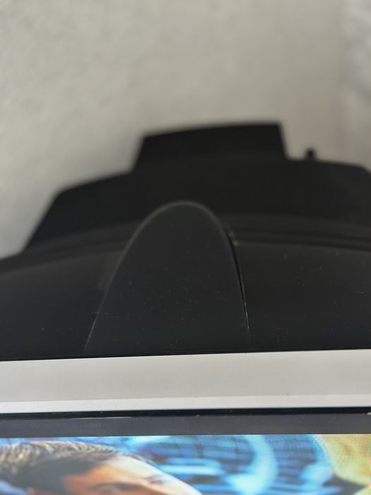 Телевизор LG состояние отличное