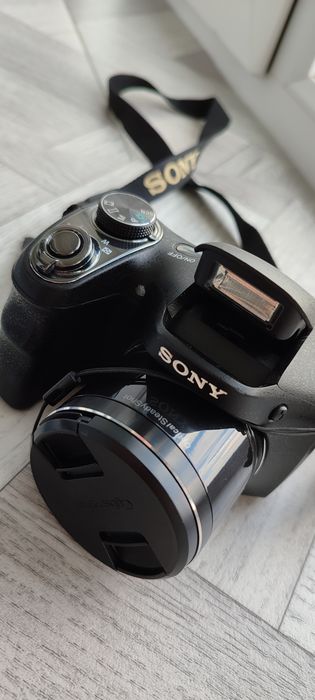 Камера Sony Cyber-shot DSC-HX300 — состояние 10/10
Продам легендарн