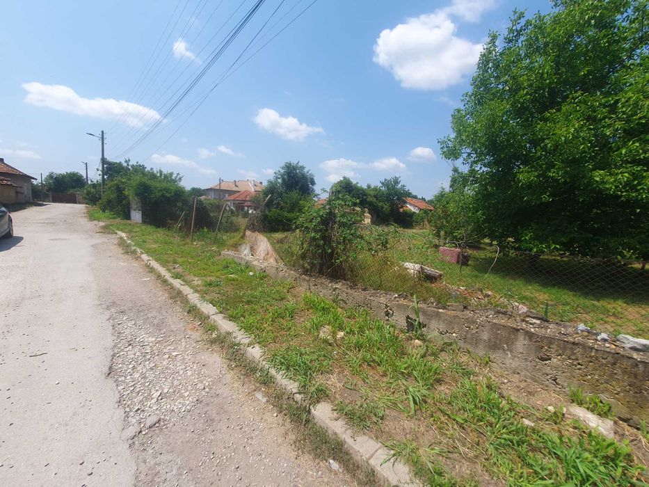 Продава се Парцел в Долна Оряховица - 1260 кв.м за 22 €/кв.м - Снимка #2