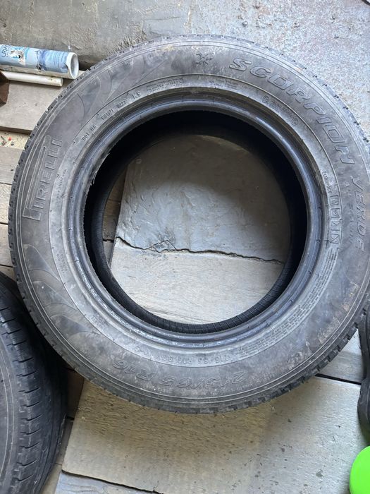 Продам шины 215/65R16 производитель Pirelli