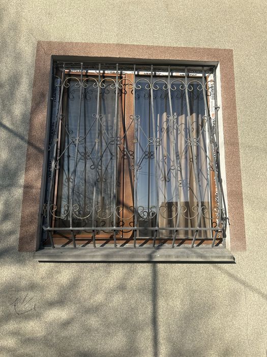 Продам решетки на окна в