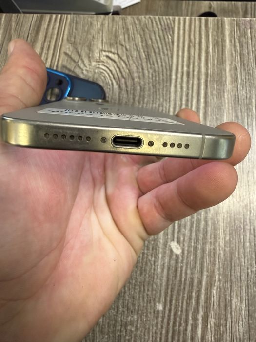 Iphone 15 Pro Max / 256GB / 88% Батерия