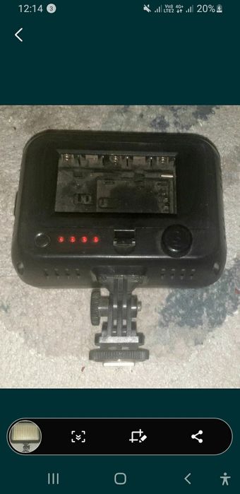 Накамерный свет продам.