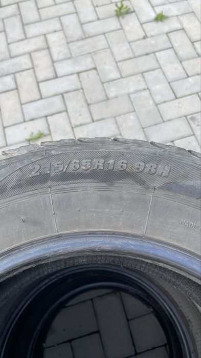 Шины летние б/у, в нормальном состоянии