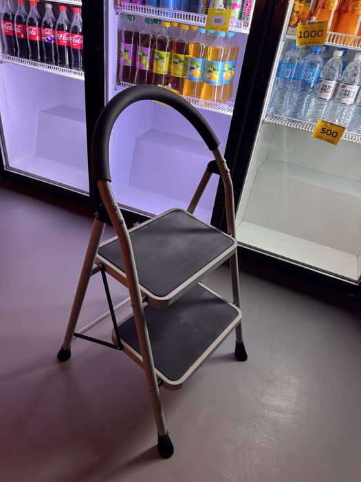 LUXURY стремянка