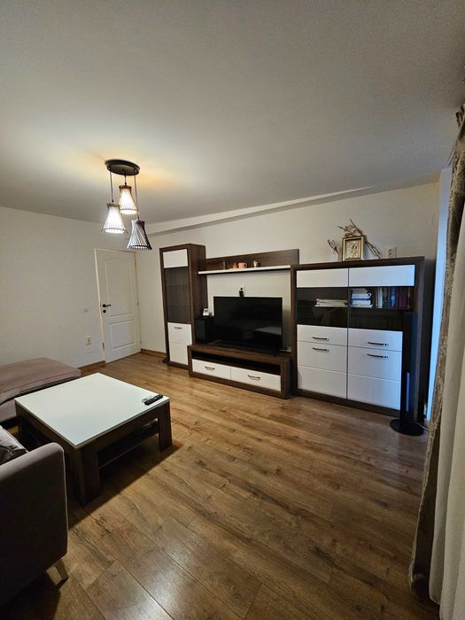 Închiriere apartament 2 camere