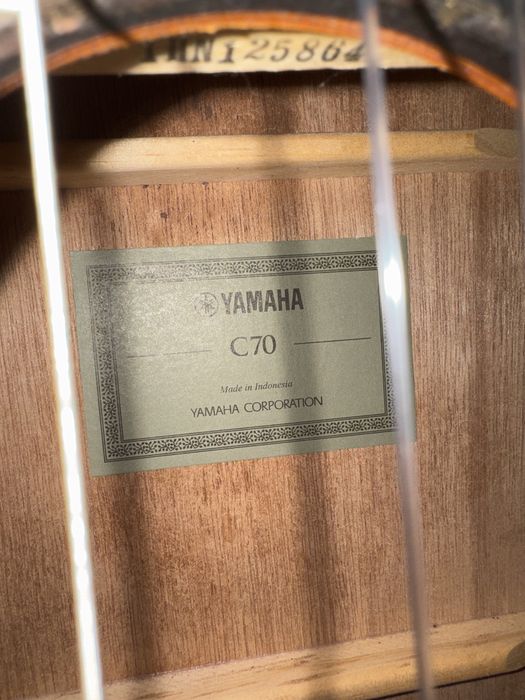Гитара Yamaha C70