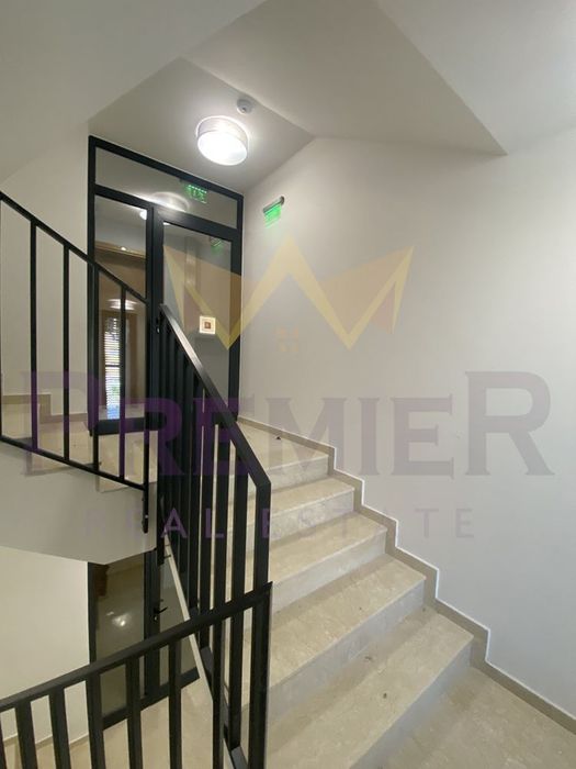 Продава се Двустаен апартамент в София, Разсадника - 82 кв.м за 2400 €/кв.м - Снимка #11