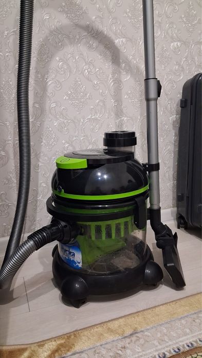 Пылесос ARNICA Arnica Hydra зеленый
