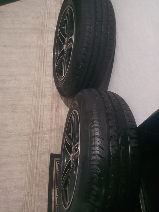 Диск с шинами  4 диск 2 шина