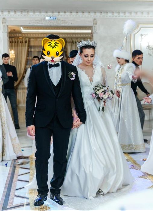 Продам свадебное платье после химчистки