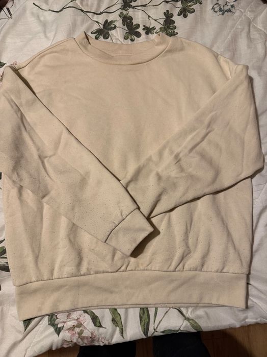 Дамски блузи с дълъг ръкав