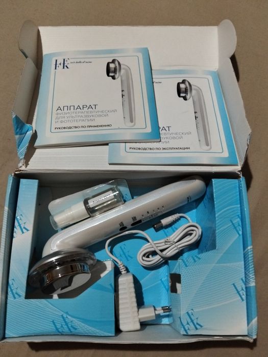 Физиотерапический аппарат для ультразвуковой и фототерапия