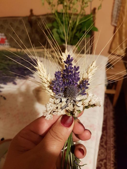 Aranjamente florale din Lavanda