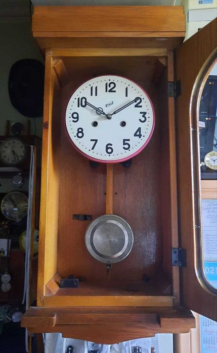 Продам стариные часы с боем ОЧЗ