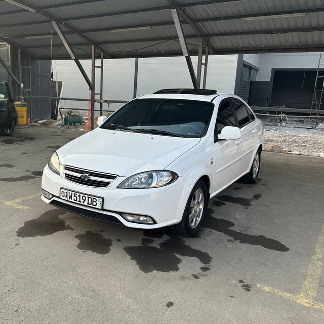 Chevrolet jentra 2022 avtomat
