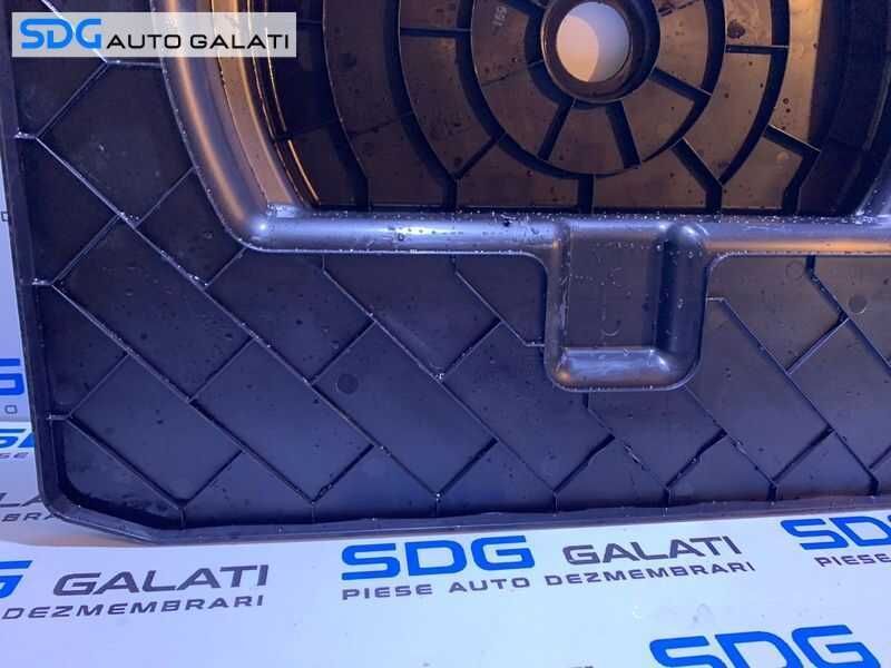 Capac Baterie Acumulator Roata Rezerva Portbagaj Audi A5 Coupe 2008 - 2011 Cod 8T0012116A