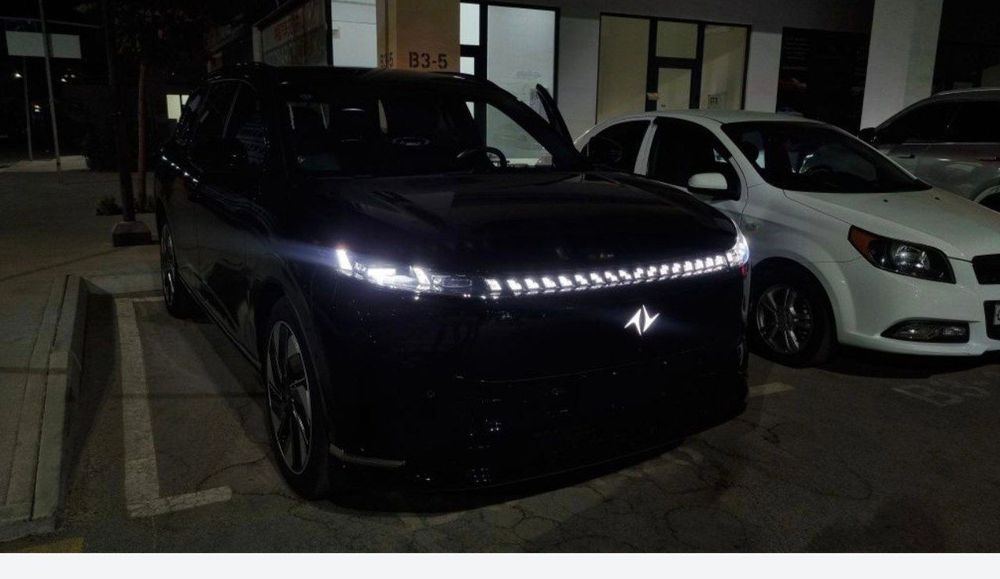 Dongfeng 008 gibrit sotiladi