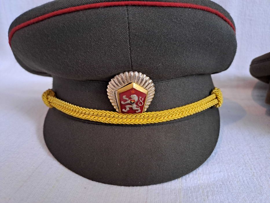 cascheta militara veche