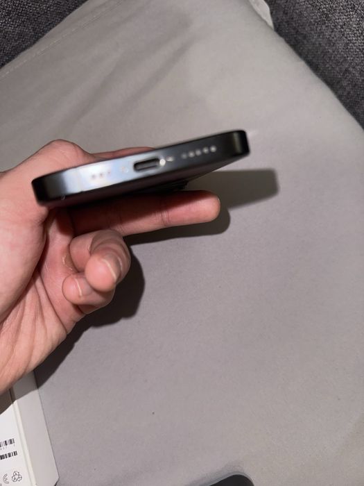 Iphone 15 pro 128 gb