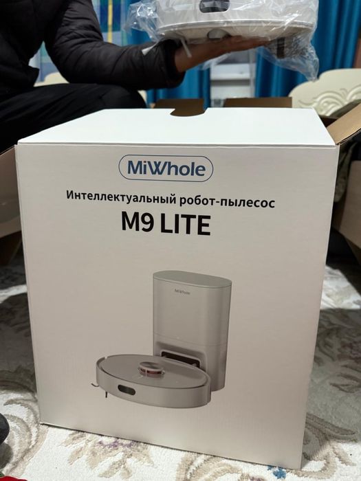 Робот пылесос m9 lite