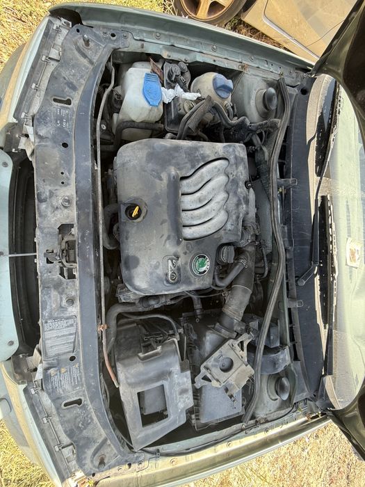 Шкода  октавия комби 2 ка дизел на части