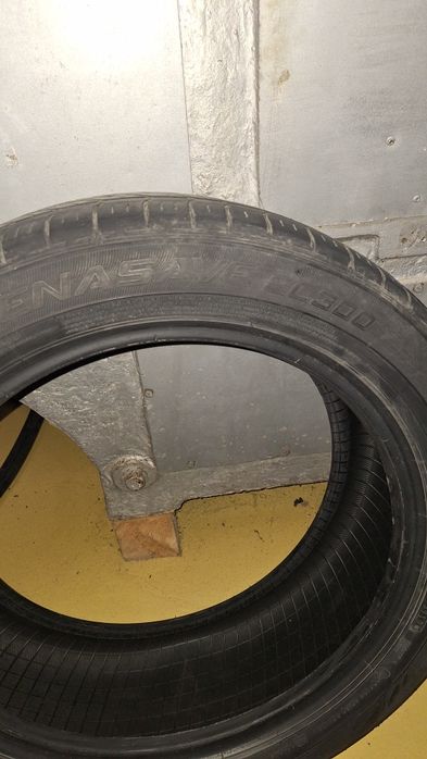 Гуми Dunlop 215/50/17