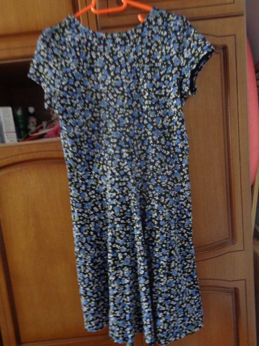 Vand rochie de vara pt dama 5.