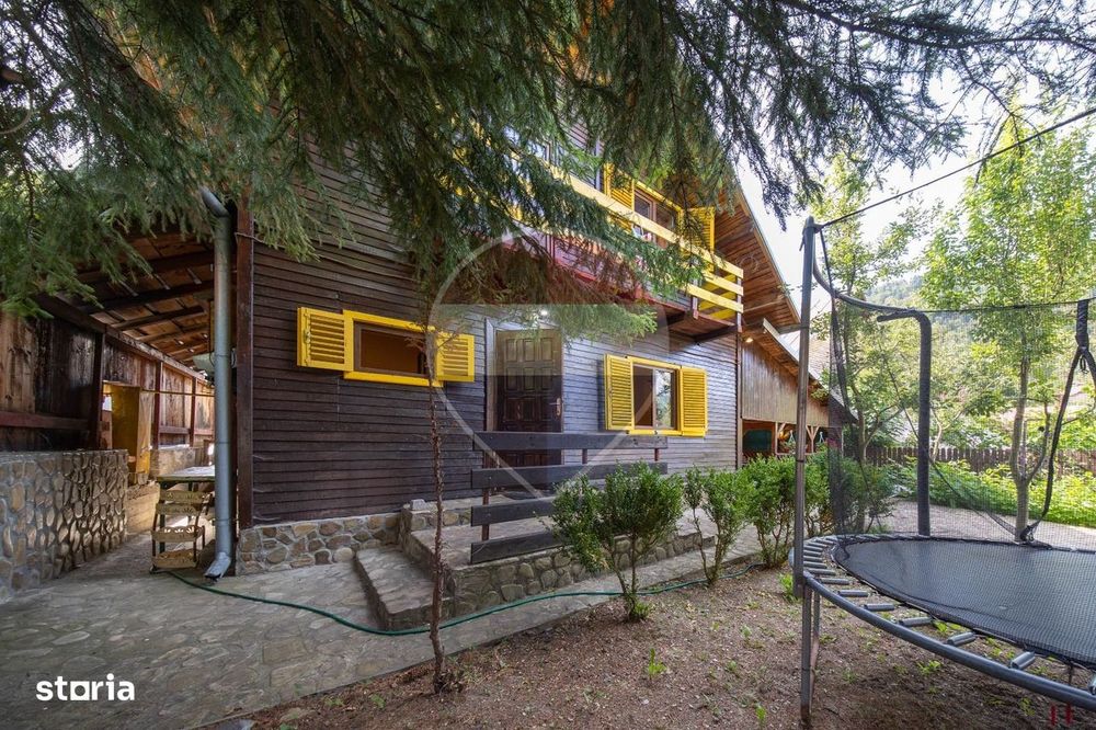 Casă de vacanta, in mijlocul naturii, Azuga!