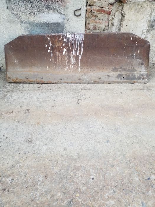 Отвал  ДТ 75 , МТЗ.