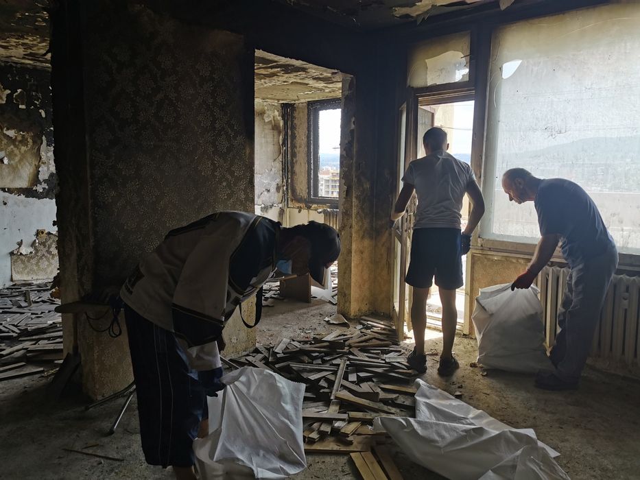 ХАМАЛИ СТУДЕНТИ. Безплатен Оглед.