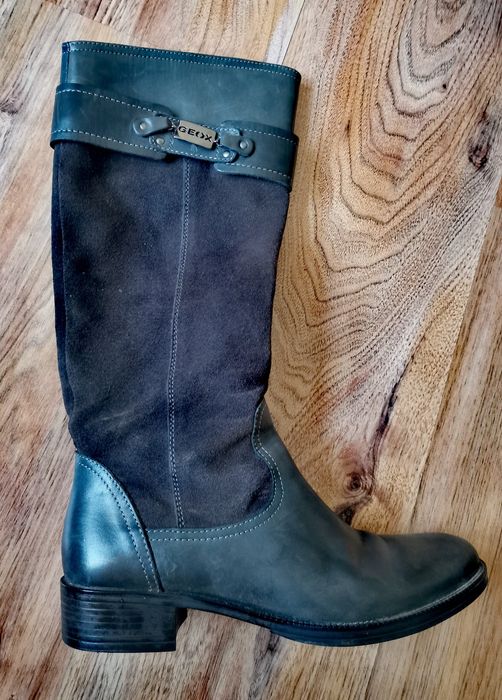 Дамски ботуши Geox естествена кожа, 36 номер