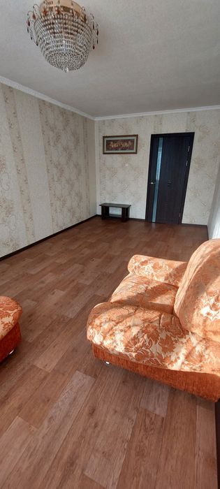 Сдаётся 3-комн квартира